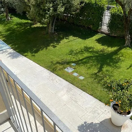 Otel Baia Dei Pini