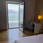 Ξενοδοχείο Baia Dei Pini 3*