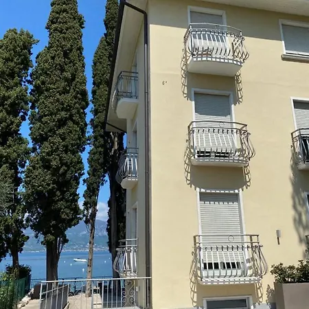 Baia Dei Pini Hotel