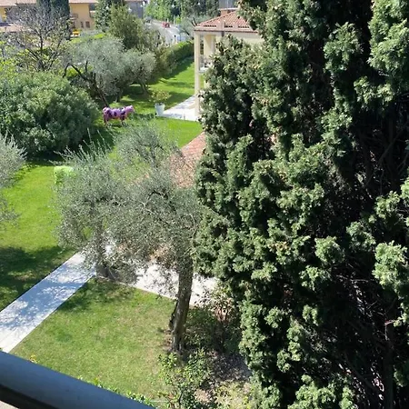 Hotel Baia Dei Pini Torri Del Benaco