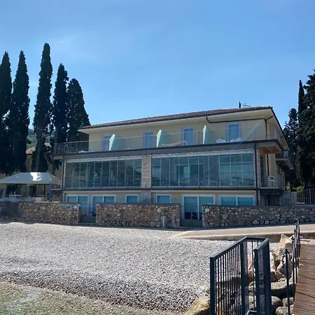 Hotel Baia Dei Pini