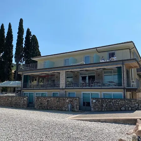 Baia Dei Pini 3* Torri Del Benaco