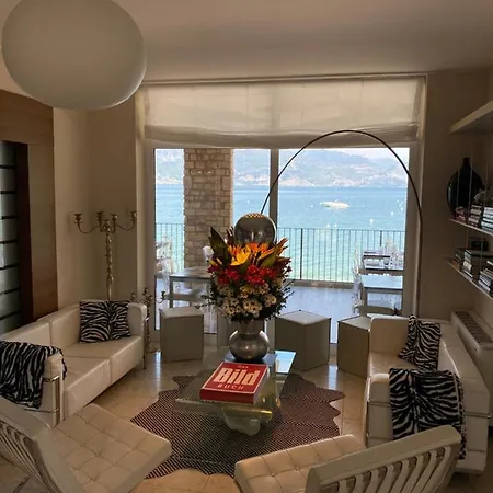 Hotel Baia Dei Pini 3*