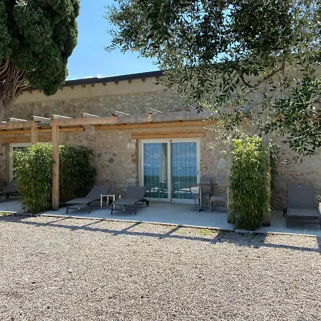 Baia Dei Pini Hotel Torri Del Benaco