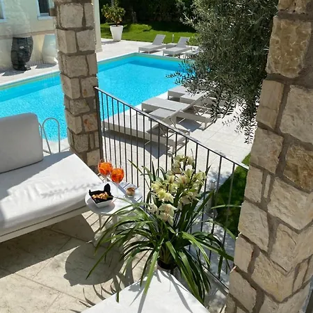 Baia Dei Pini Hotel