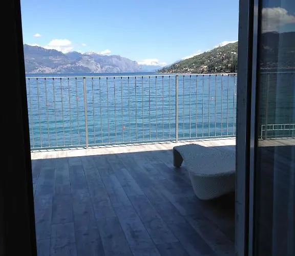 Szálloda Baia Dei Pini Torri del Benaco