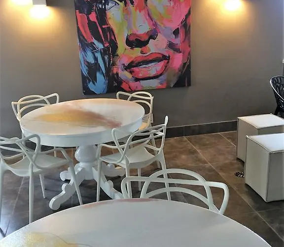 Baia Dei Pini Hotel Torri Del Benaco