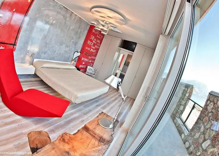 Baia Dei Pini 3* Torri Del Benaco